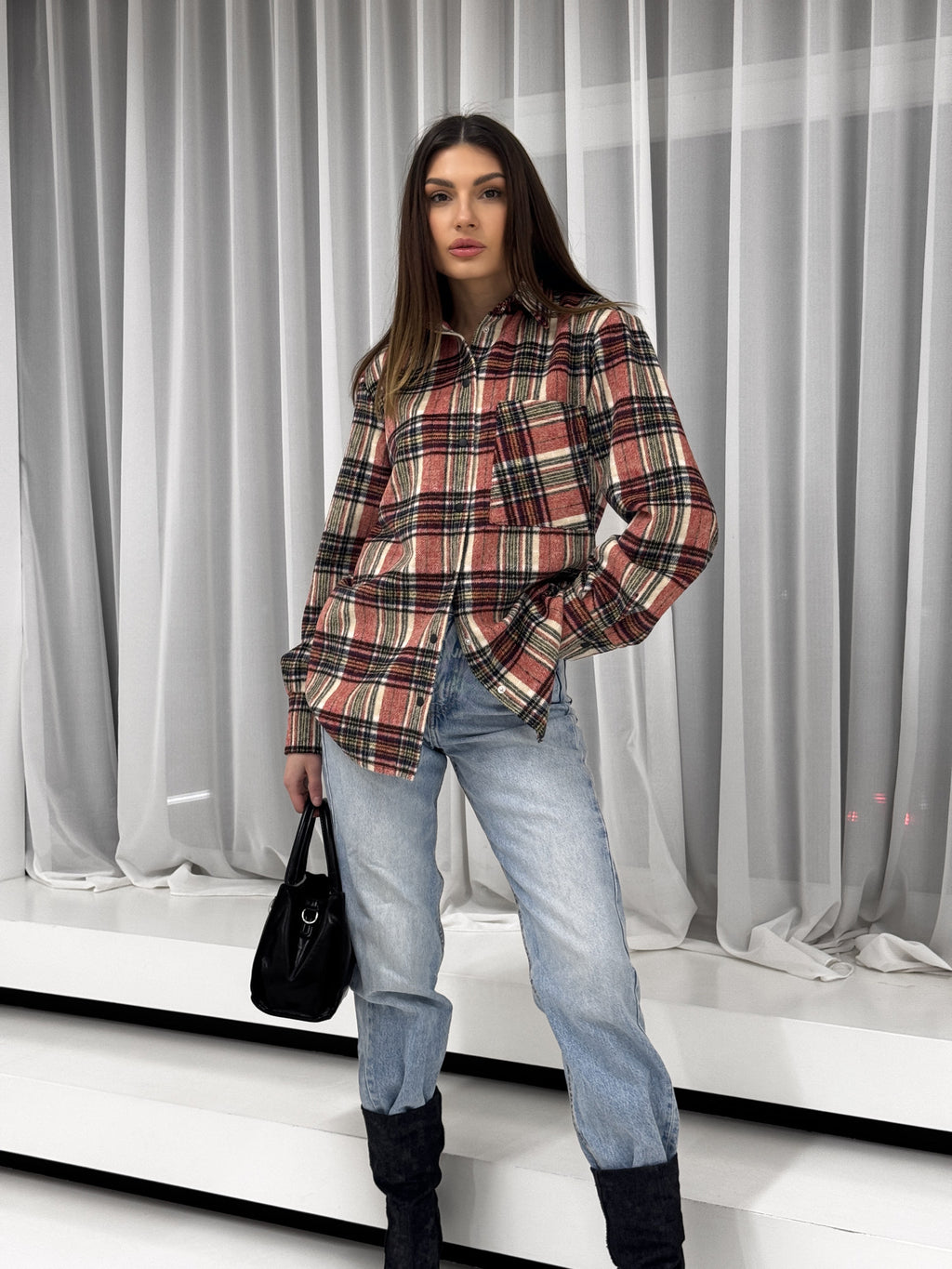 Šilti languoti marškiniai tavo žiemos favoritai.