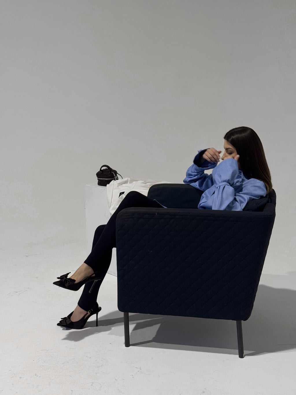 MARŠKINIAI SU DIRŽELIU IR RIŠAMOMIS RANKOVĖMIS